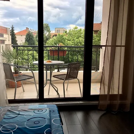 Sarafovo Sea & Forest Appartement *