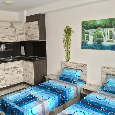 Sarafovo Sea & Forest Apartmán *